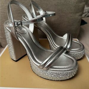 Michael Kors Silver LACI Rhinestone Platform Sandals Heels 8 EUC